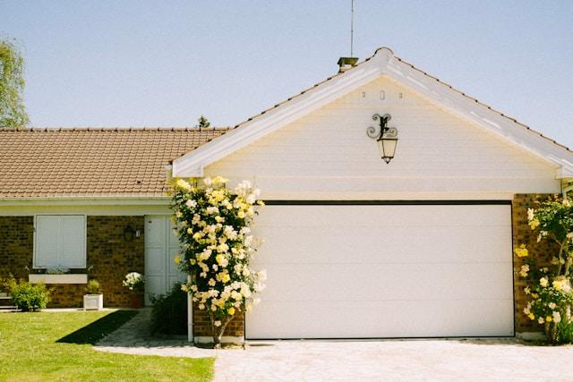Professional Garage Door Solutions in Yadkinville