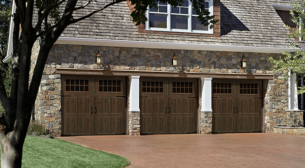 Classica-2 image Classica carriage house garage door, view 2